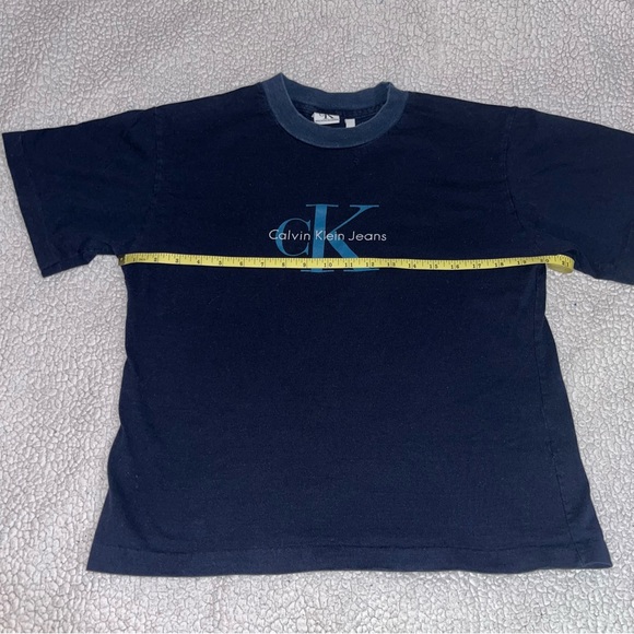 Calvin Klein Tee - Picture 6 of 8